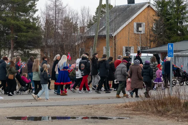 Der Umzug der Samen zum Nationalfeiertag in Norwegen