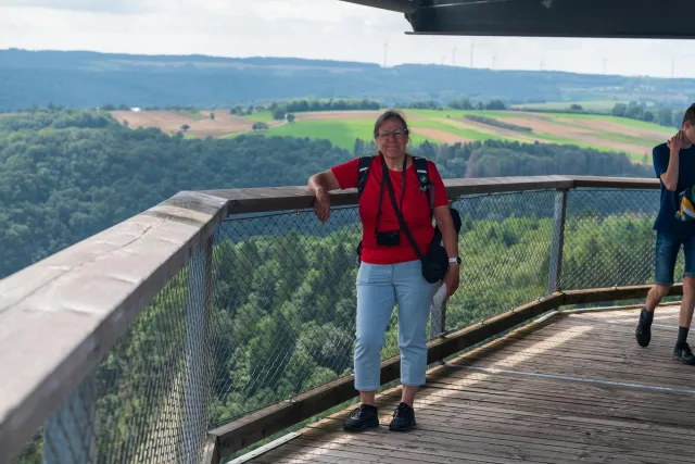 Karin auf dem Aussichtsturm